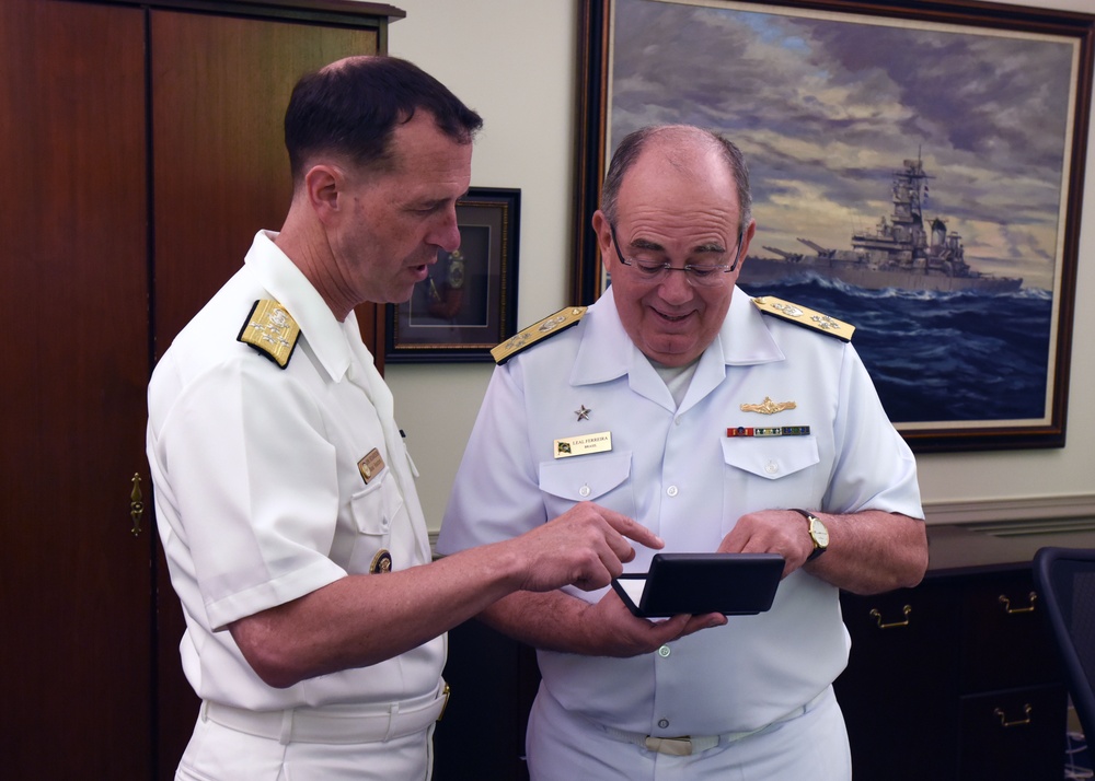 Brazilian admiral visits Pentagon