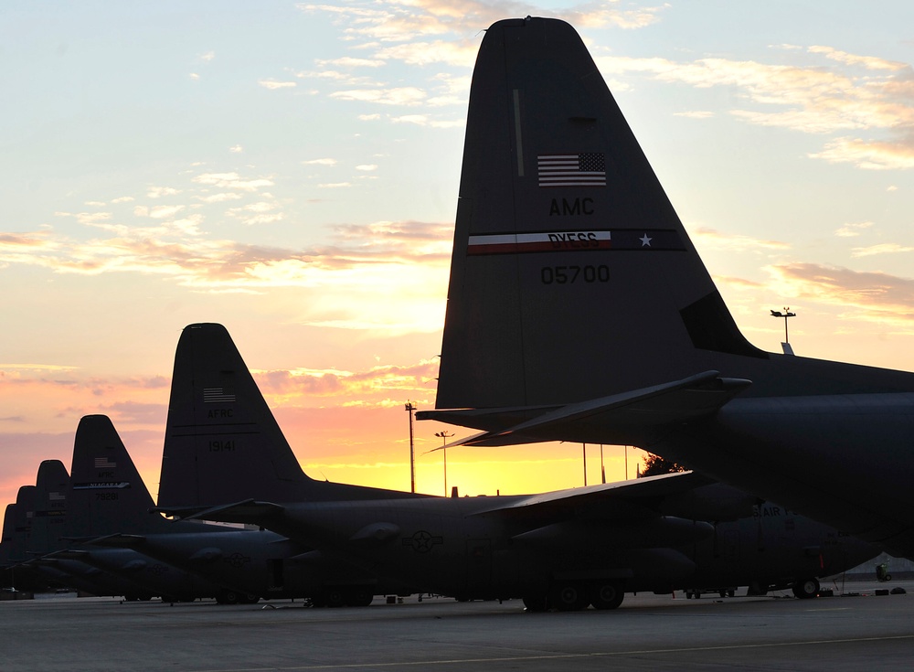 Airmen join forces for Swift Response 2015