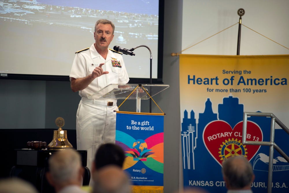 Admiral speaks at Rotary Club 13 during Kansas City Navy Week