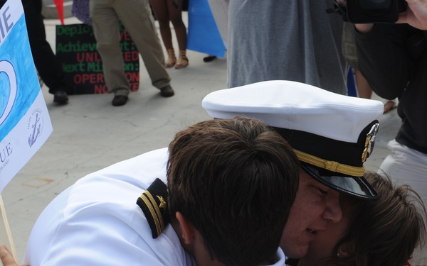 USS Albuquerque returns from final deployment