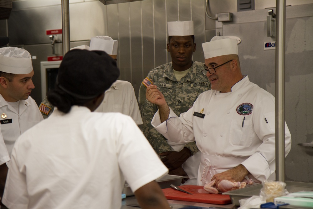 JBLM conducts culinary class