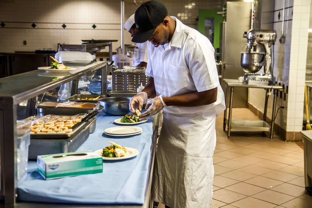 DVIDS Images JBLM conducts culinary class [Image 4 of 6]
