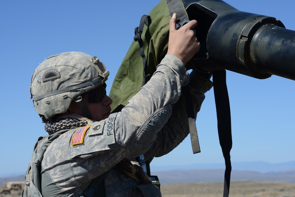 Oregon’s Field Artillery sling loads for first time