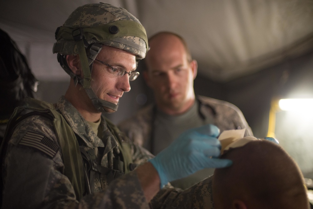 1-183rd Aviation Task Force reacts to simulated chemical attack