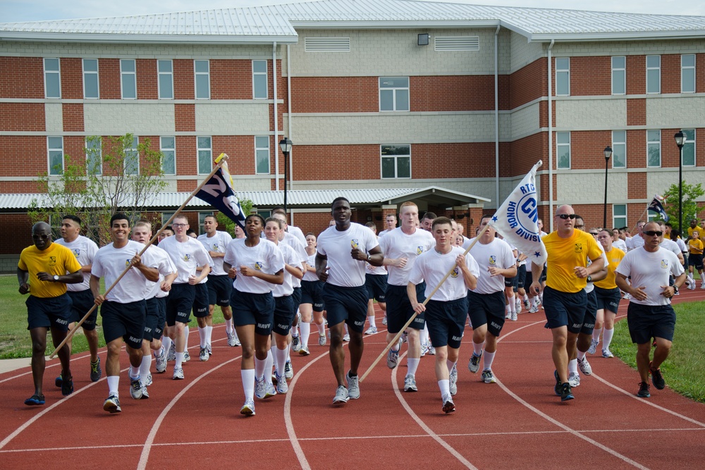 Navy Recruit Division 267 pride run