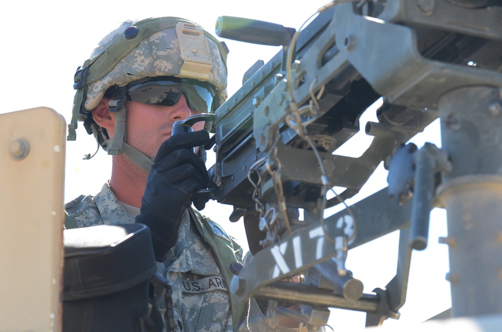 National Guard Military Police move, clear, secure during training
