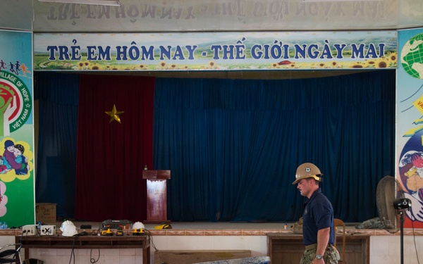 Pacific Partnership 2015 Navy, Air Force engineers refurbish restrooms at City of Hope children's center in Vietnam
