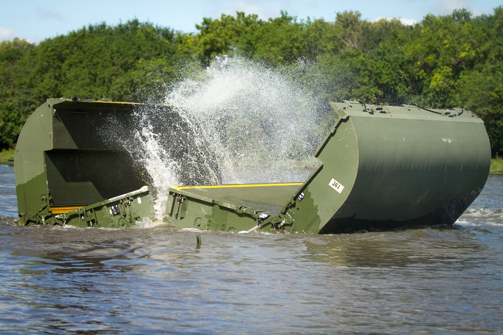 671st Engineer Company bridging