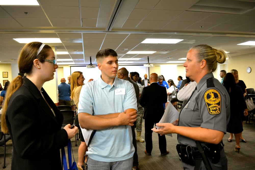 Veterans and spouses flex networking muscles at Hiring Our Heroes event