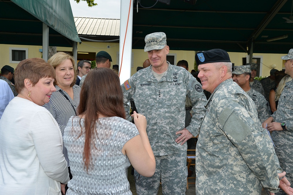 Patch ceremony for BG Kenneth H. Moore, Jr.Caserma Ederle, Vicenza, Italy