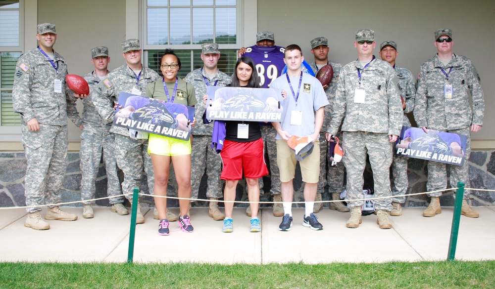 Ravens football team interacts with Army Recruiters and Future Soldiers