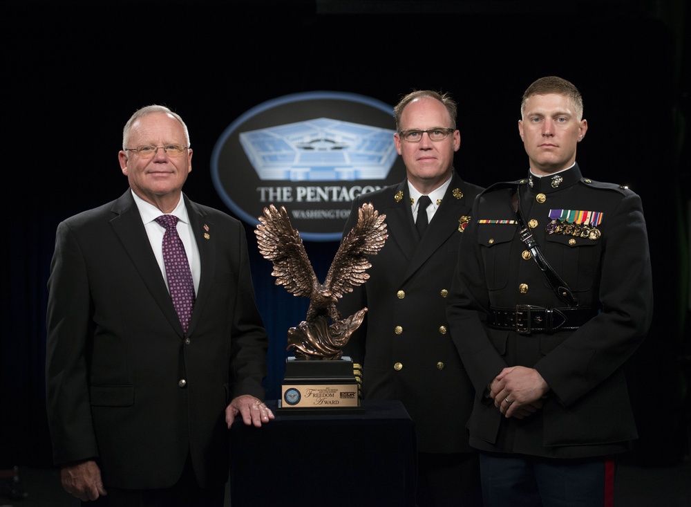 2015 Secretary of Defense Freedom Award Ceremony