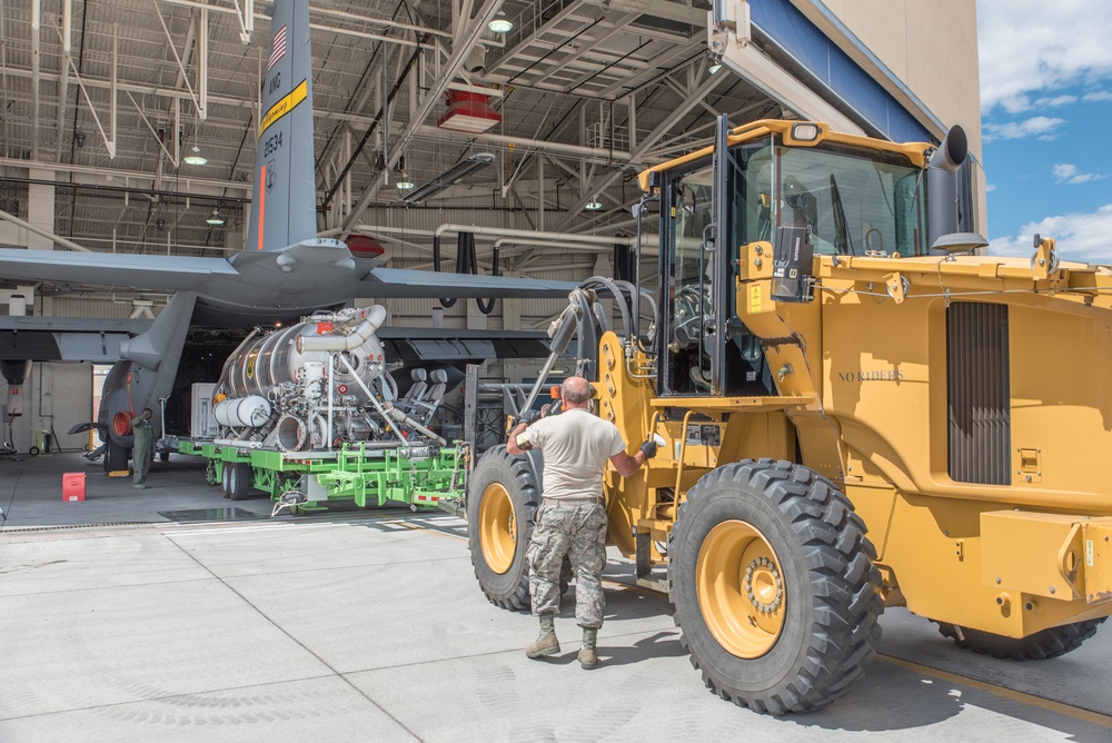 Wyoming preps aircraft for firefighting operations