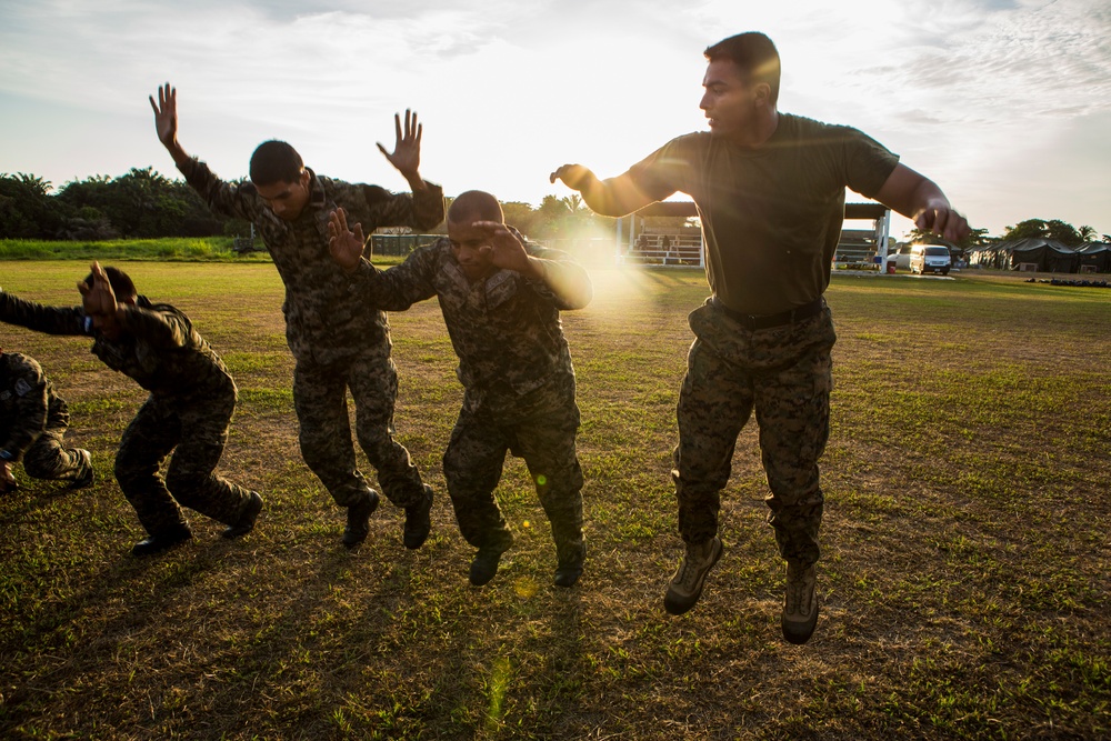 Honduran forces get taste of Marine training