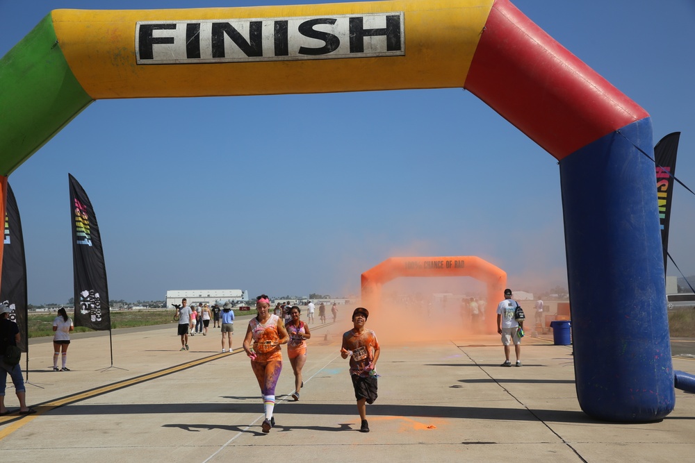 MCAS Miramar opens its flight line to Color Me Rad 5k