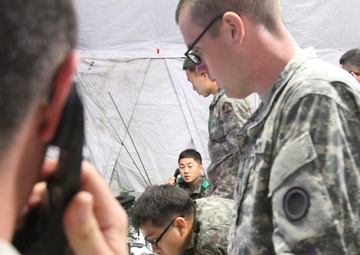 I Corps establishes radio communication with TROKA