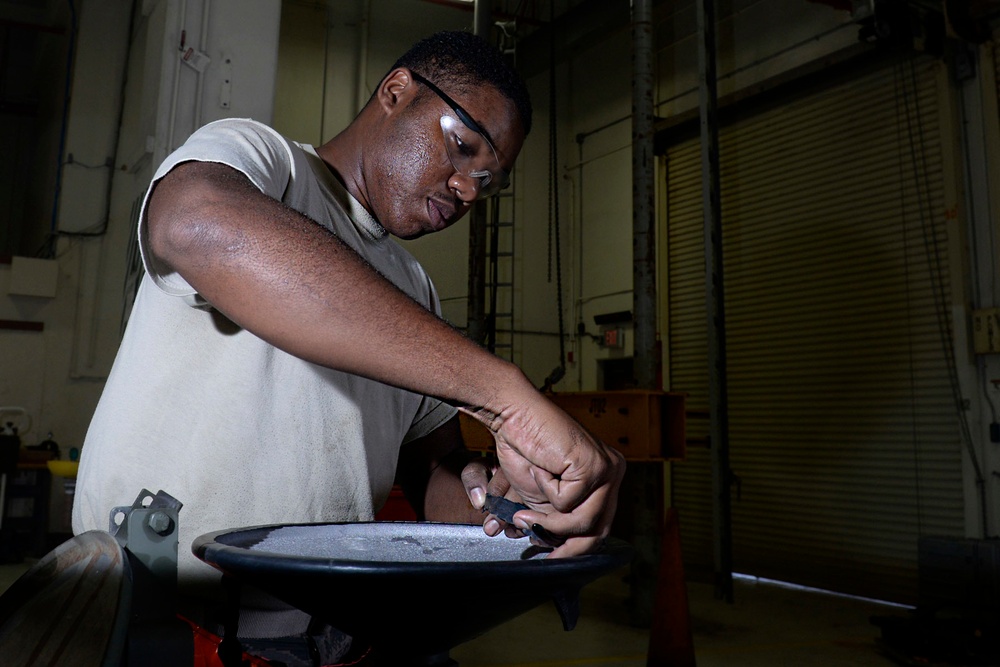 Ground equipment maintainers support flightline missions