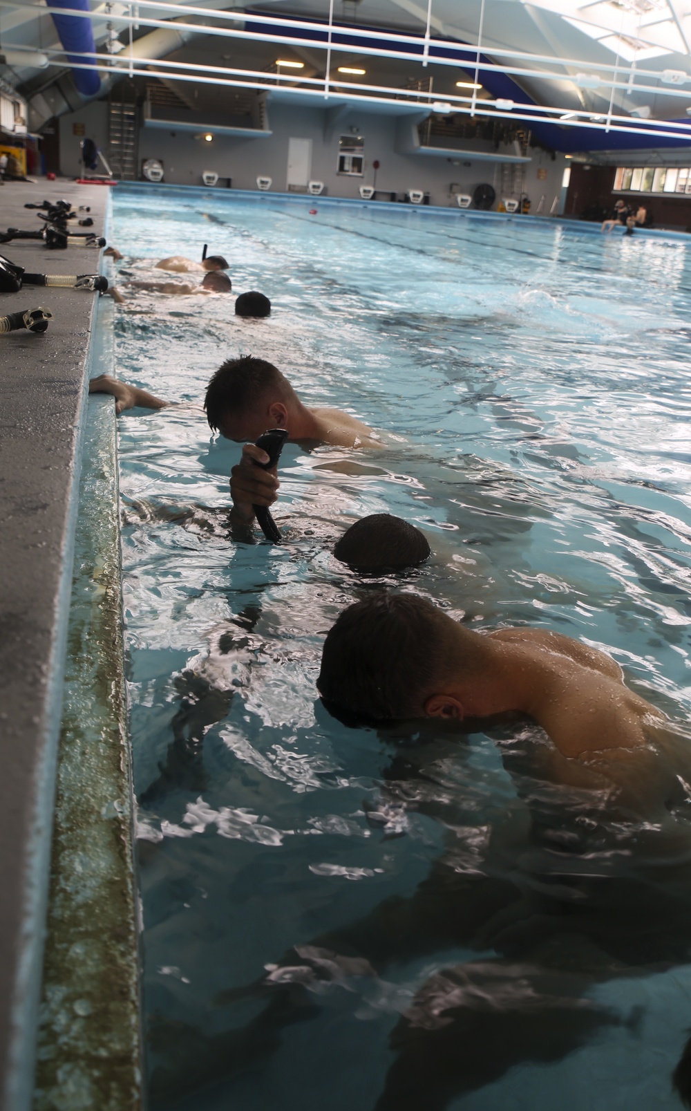 2nd Recon Bn. prepares for Marine Combatant Diver Course