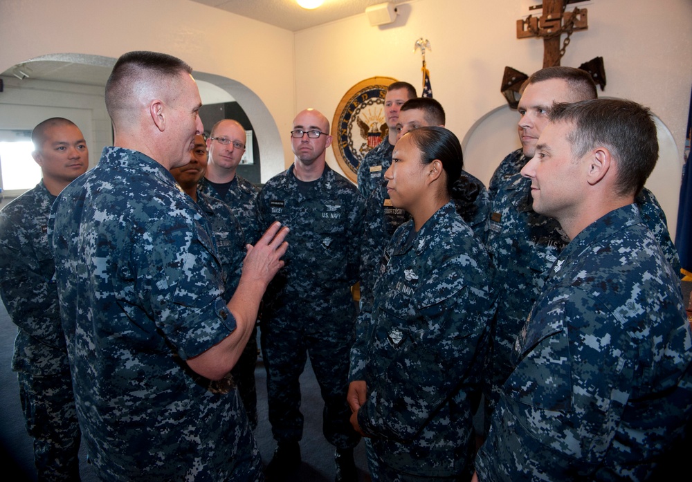 MCPON visits Naval Air Station Fallon