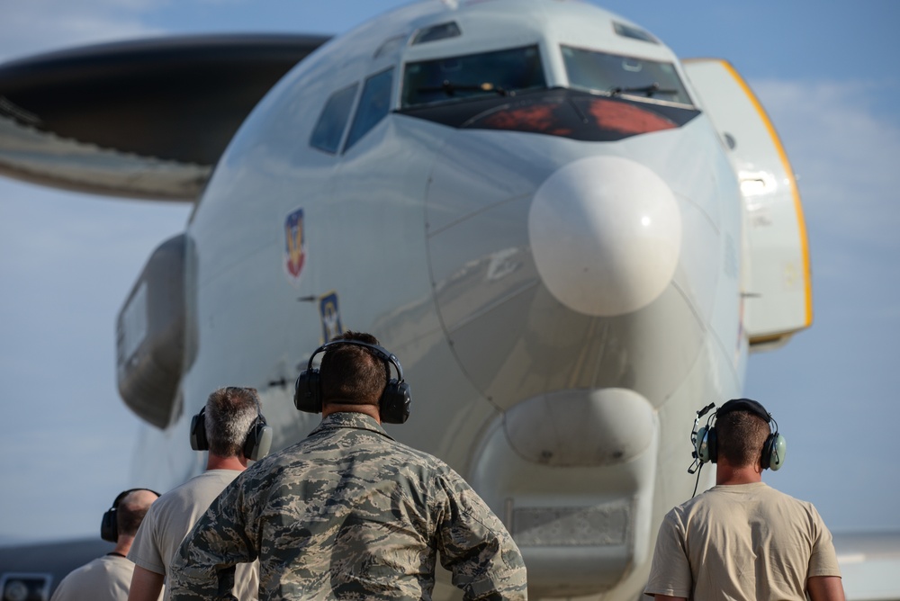 513th Air Control Group flies in Joint Task Force Exercise 2015
