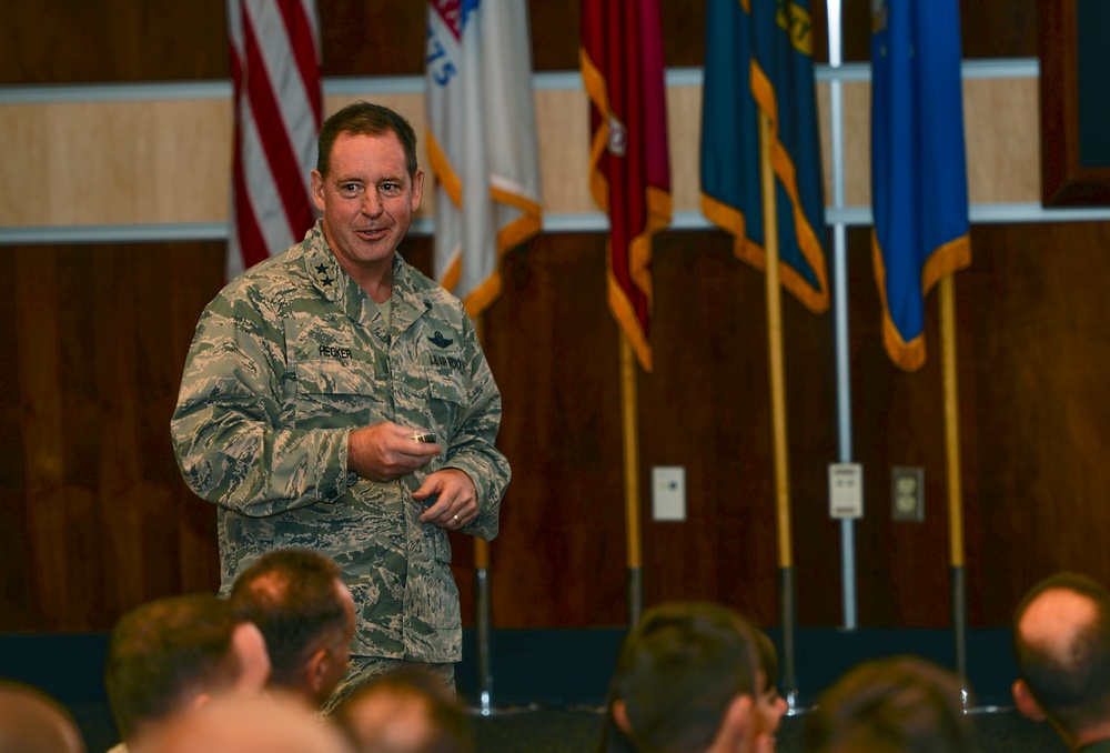 New 19th Air Force commander visits 33rd Fighter Wing