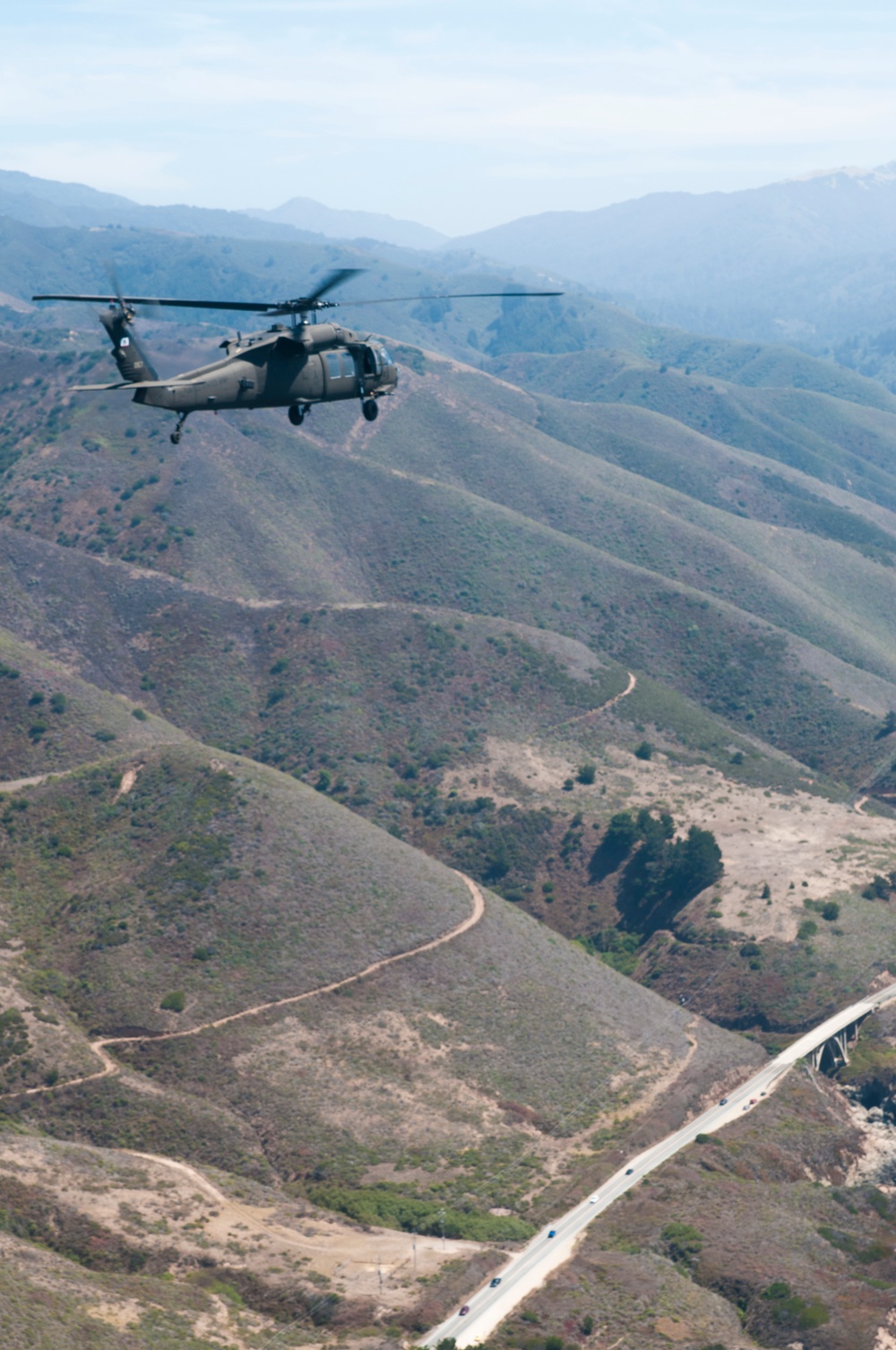 1-140th Aviation conducts air assault with 1-184th Infantry