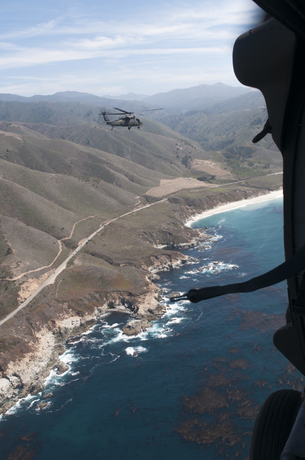 1-140th Aviation conducts air assault with 1-184th Infantry