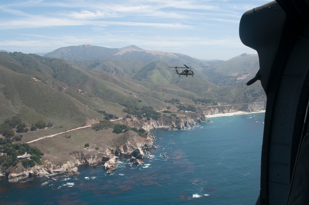 1-140th Aviation conducts air assault with 1-184th Infantry