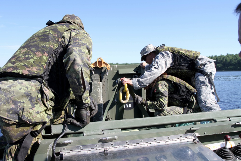 Army Reserve brigade exchange ideas with Canadian counterparts