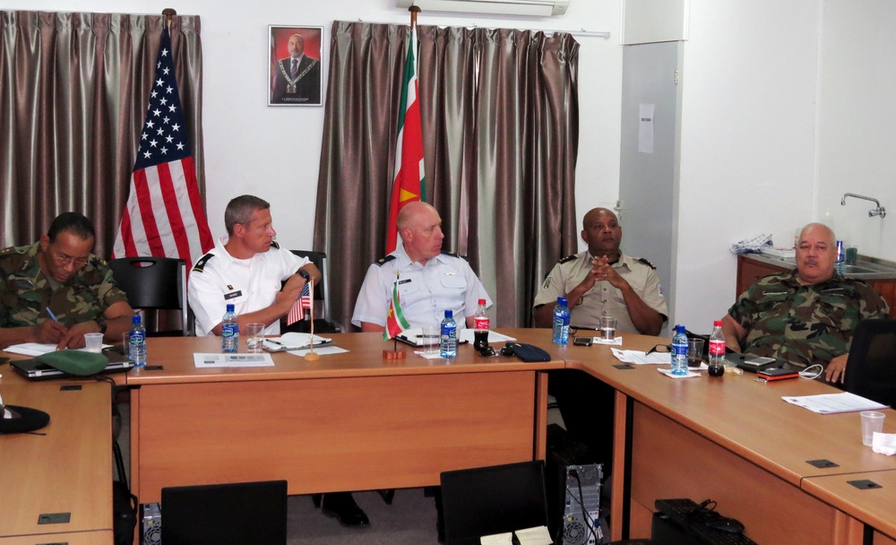 SD Guard, Suriname Armed Forces exchange strategic planning processes