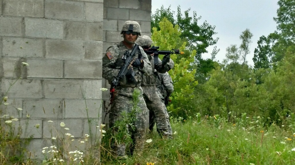 1194th Engineer Company conducts tactical training