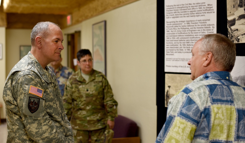 Army National Guard director visits Hawaii