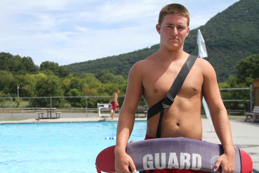 Strasburg, Va., native saves life in pool