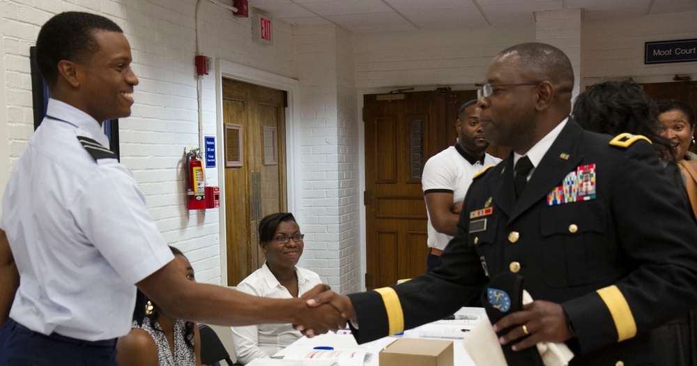 Army Reserve general visits future leaders at Howard University Leadership Conference