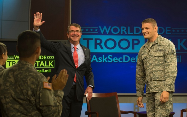 SECDEEF hosts Worldwide Troop Talk