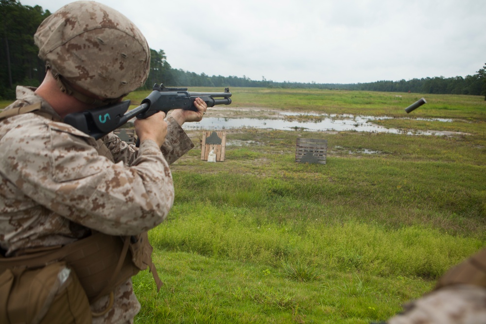 26 MEU and MASS-1 participate in live fire exercise