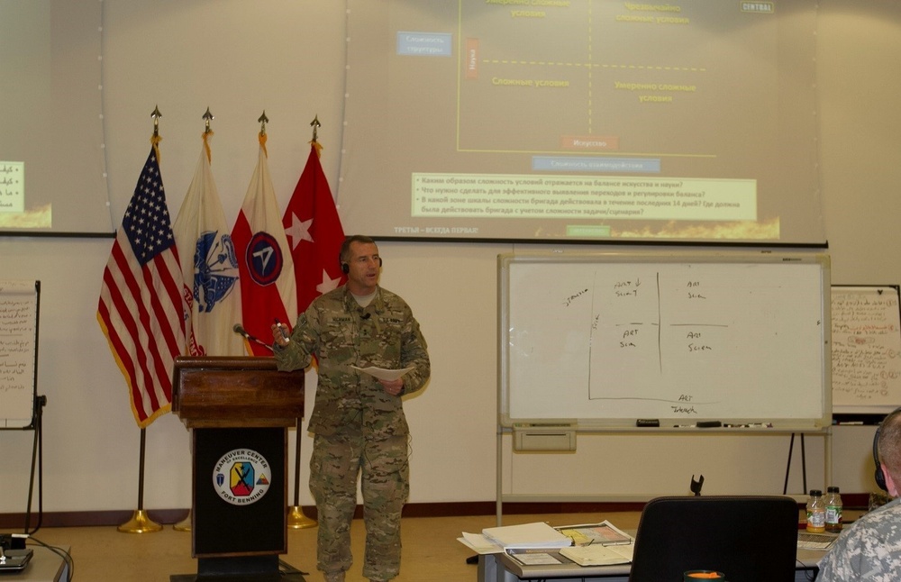 Maj. Gen. Hickman leads discussion