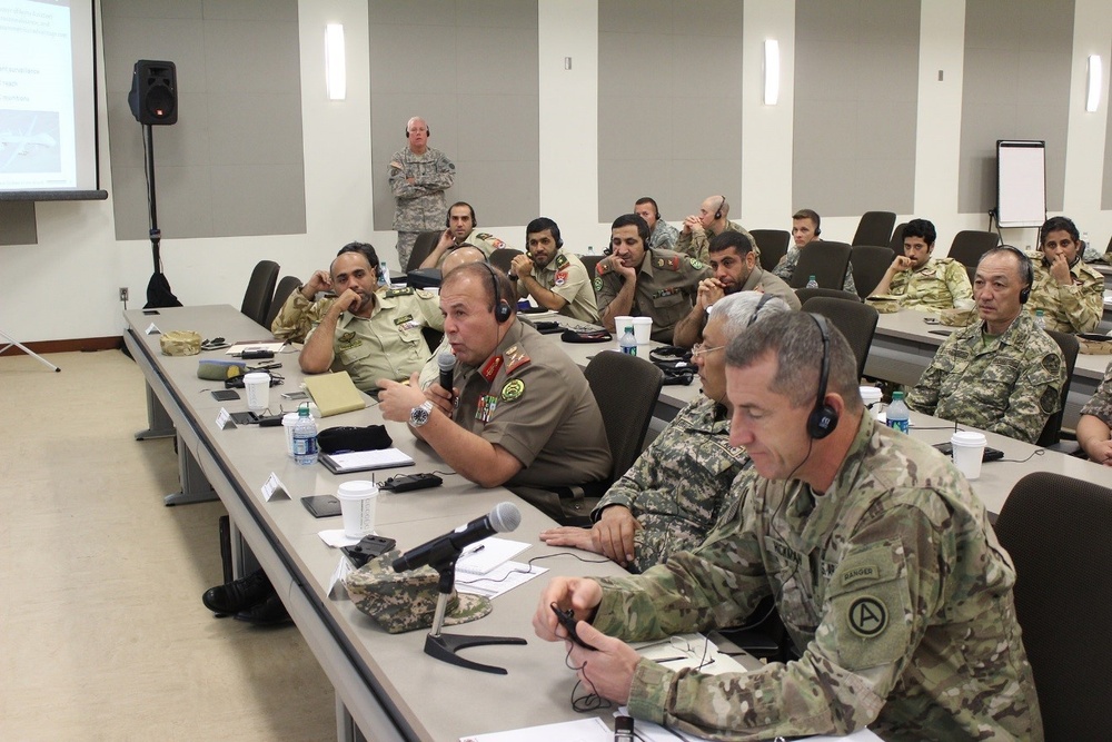 Officers discuss combined arms strategy
