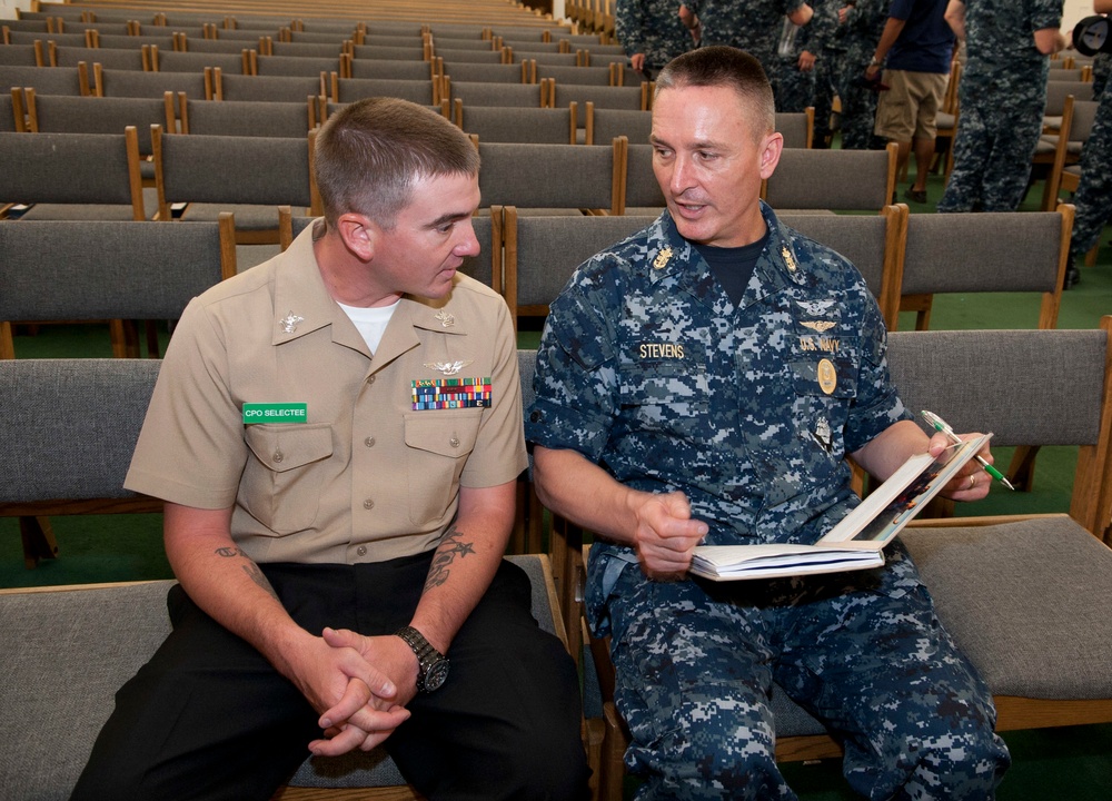 MCPON visits Naval Air Weapons Station China Lake