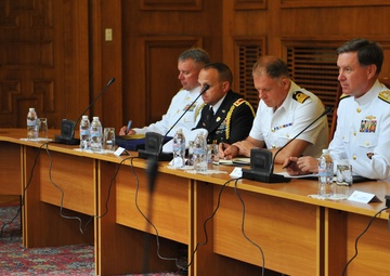 JFCNP commander meets with Bulgarian defense leaders