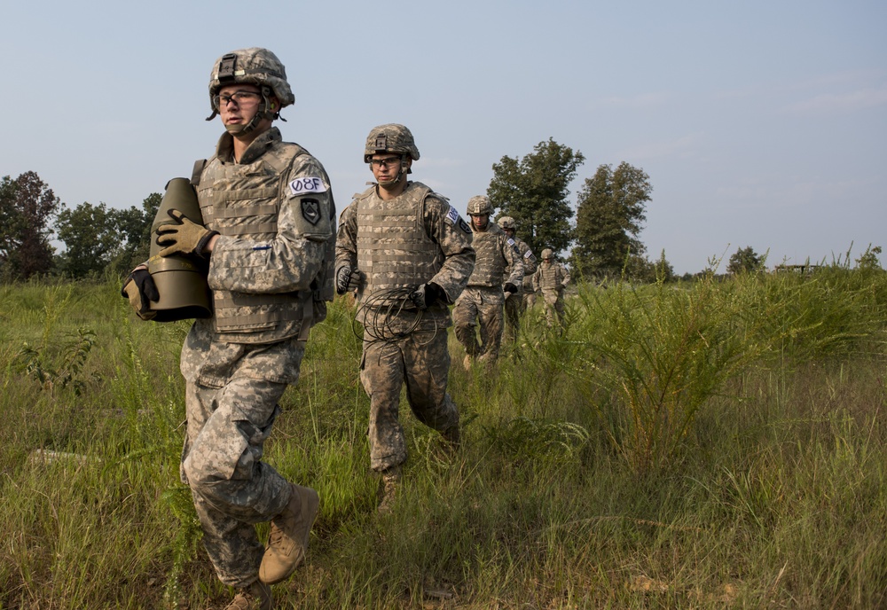 Army Reserve, National Guard Soldiers survive Sapper Stakes, turn a challenge into friendship
