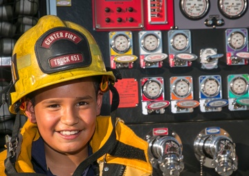 Combat Center families take part in Family Fun Night