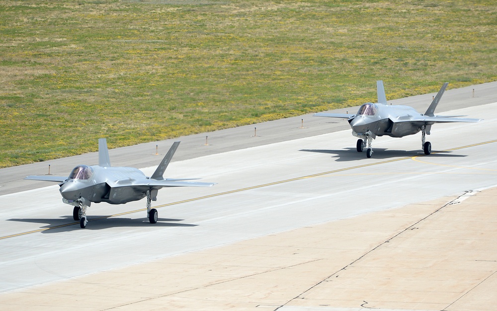 First F-35As arrive at Hill AFB