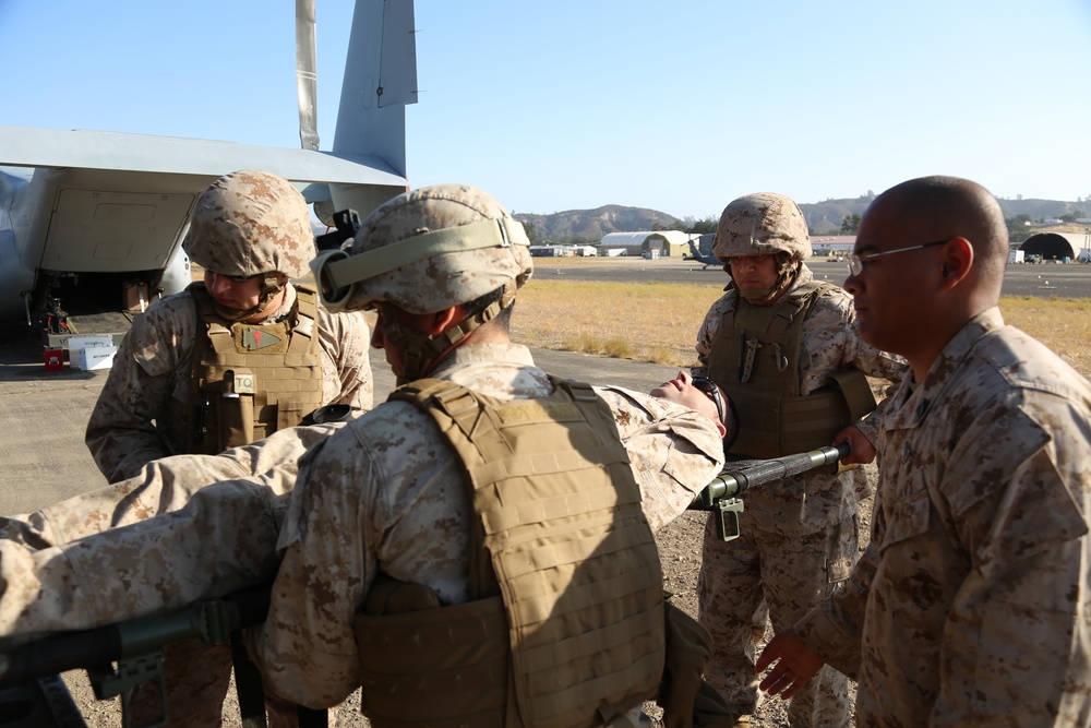 Marines rehearse life-saving skills before deployment