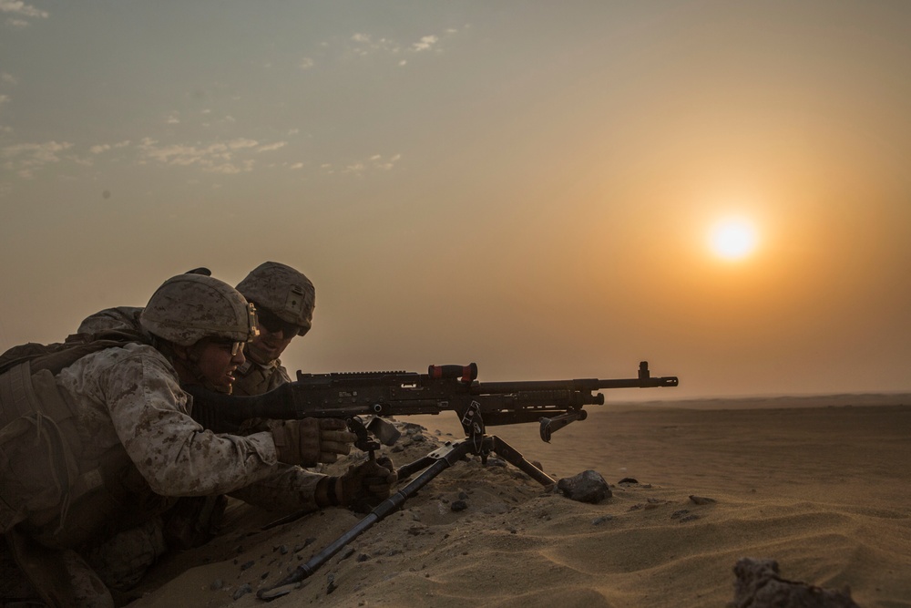 Dusk til Dawn: U.S. Marines sharpen individual skills in Kuwait