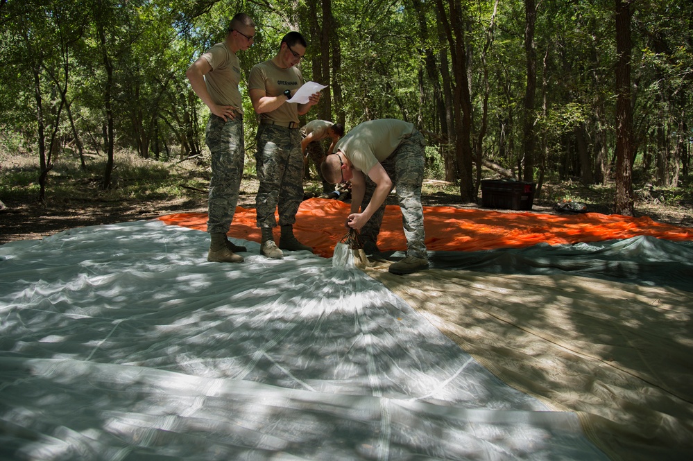 Survival, Evasion, Resistance, Escape (SERE) Specialist Screening Course