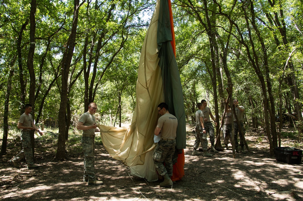 Survival, Evasion, Resistance, Escape (SERE) Specialist Screening Course