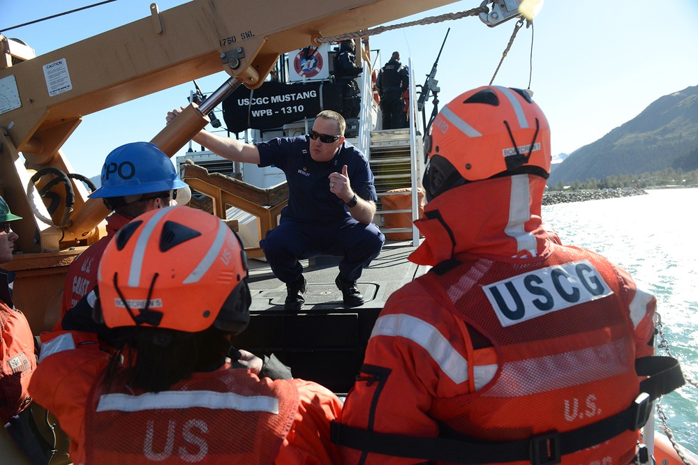 Coast Guard provides security for Obama visit to Seward, Alaska