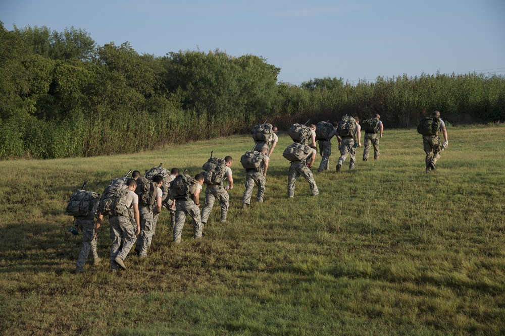 Survival, Evasion, Resistance, Escape (SERE) Specialist Screening Course