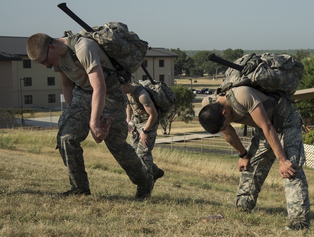 Survival, Evasion, Resistance, Escape (SERE) Specialist Screening Course